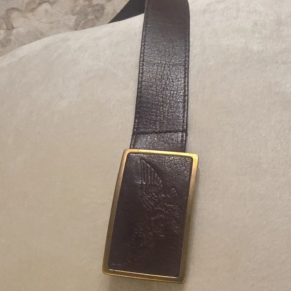 Linea Pelle Dark Brown Leather Belt with Brass-Tone Embossed Buckle